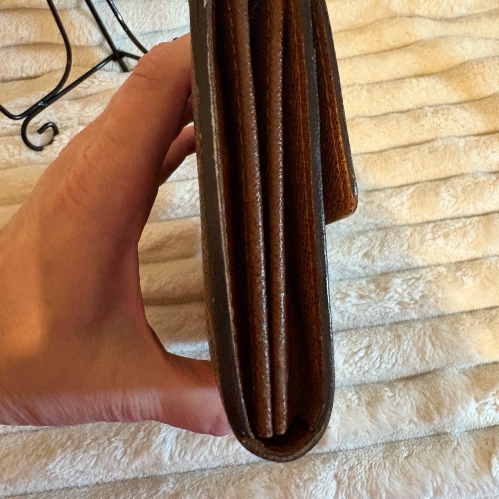 ✨ Authentic Vintage Louis Vuitton Monogram Wallet ✨ - Picture 8 of 9